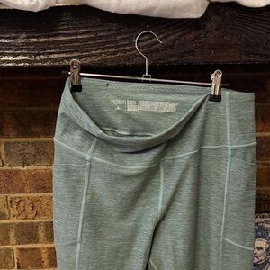 Victoria's Secret Teal Active Leggings